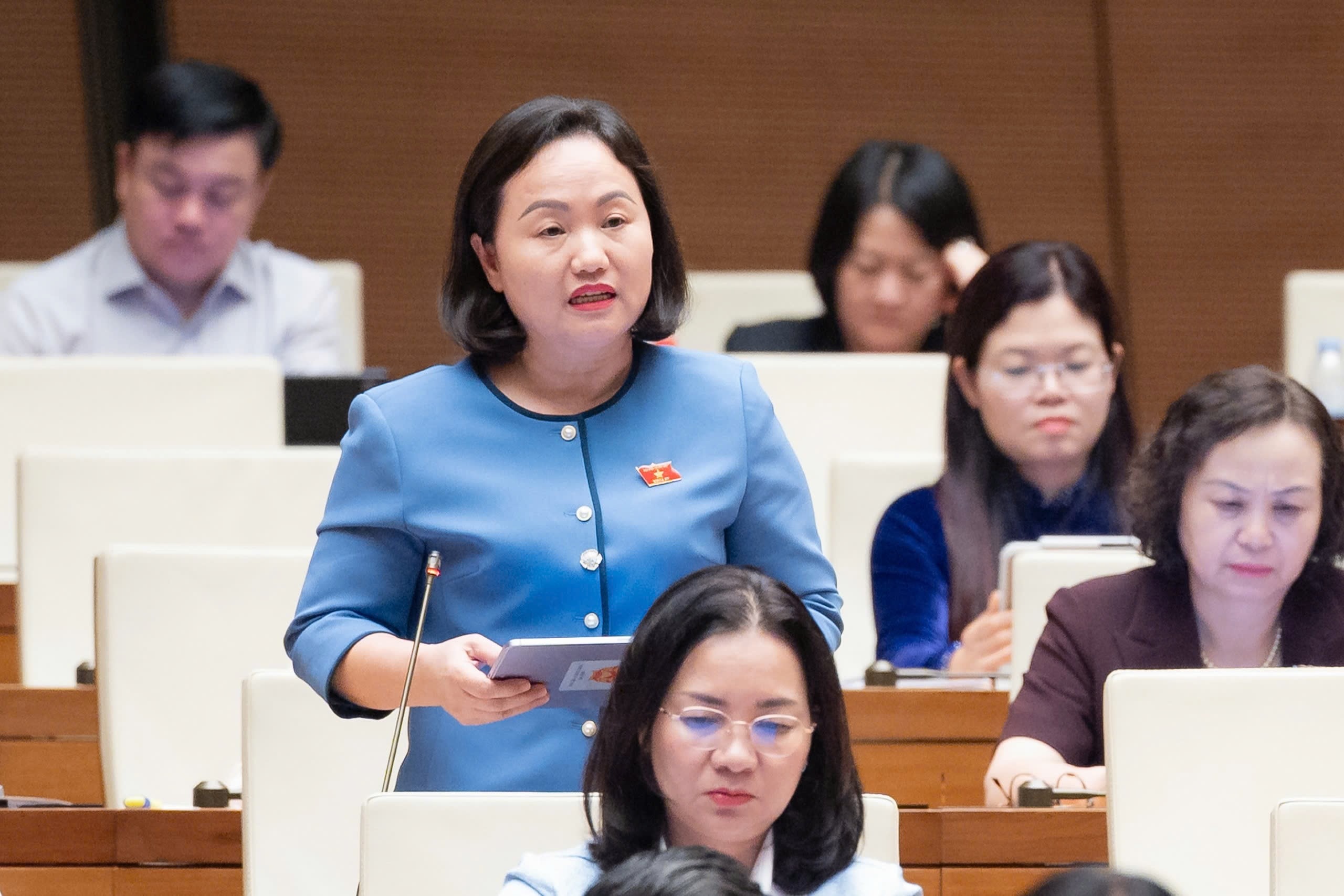 ĐBQH Phạm Thúy Chinh - TP Hải Phòng