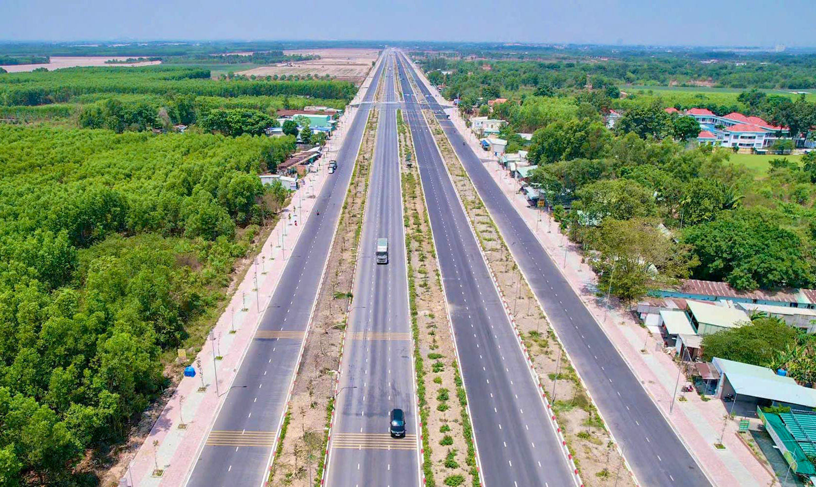 đường 25B Nhơn Trạch