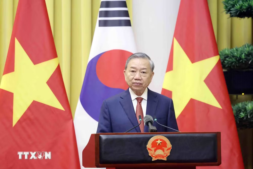 ttxvn-tong-bi-thu-chu-tich-nuoc-to-lam-va-tong-thong-han-quoc-lee-jae-myung-hop-bao-sau-hoi-dam-8719304-1.jpg