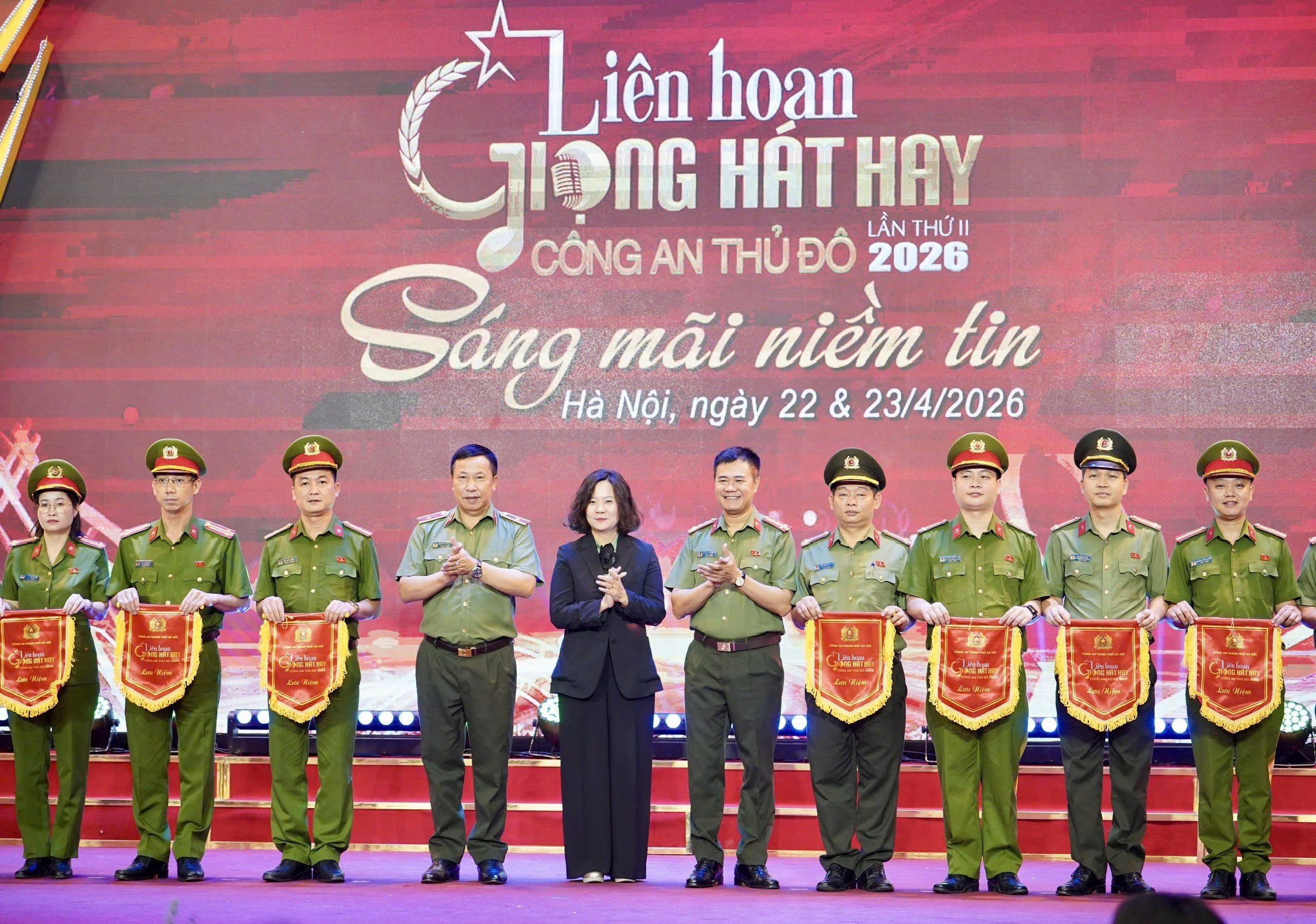 gen-h-z7750977941982_b9479a7768fce324deedea8bc2339278.jpg