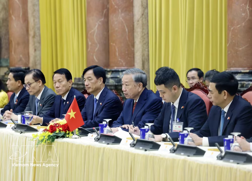 vnanet-to-lam-rok.jpg