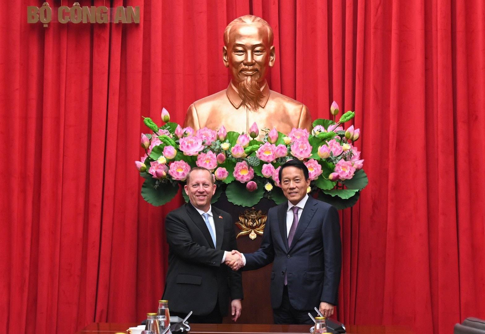 bocongan.gov.vn-media-bca-media-_library-20260423124341-39483c8f-5f4a-4748-906e-b122643ad7eb-2-battay.jpg