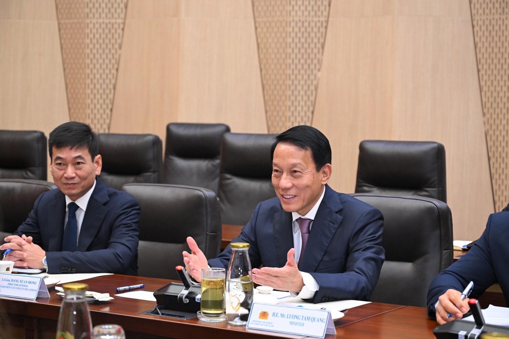 bocongan.gov.vn-media-bca-media-_library-20260423124341-9ce4b358-55e8-4a99-a429-39c340086e31-2-tk1.jpg