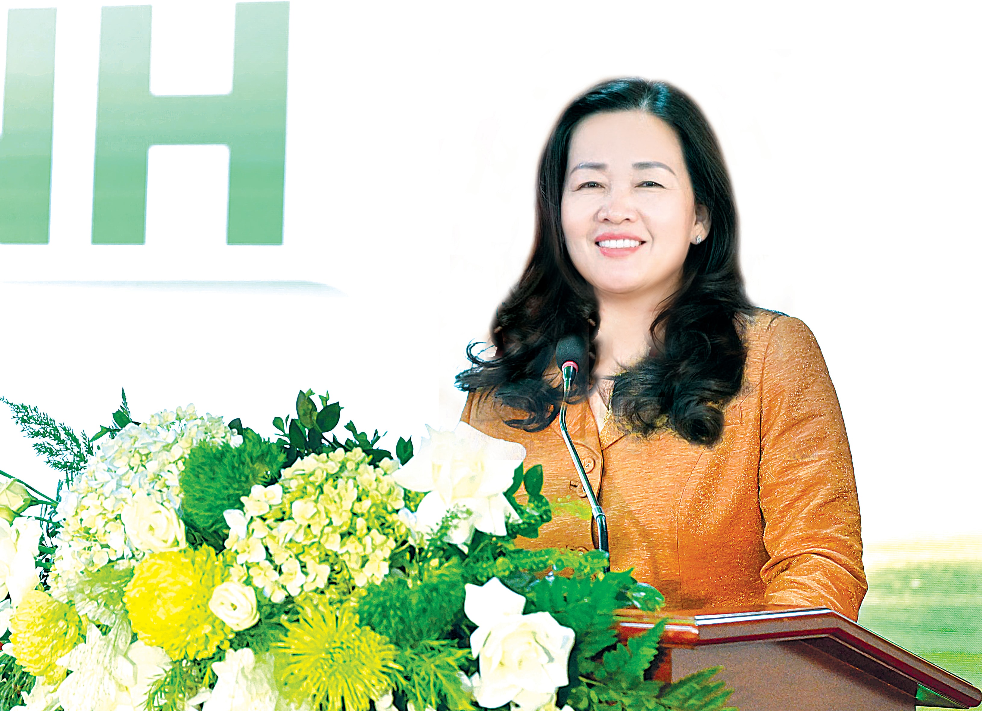 Tổng biên tập Báo Đại biểu nhân dân Phạm Thị Thanh Huyền phát biểuVQK_