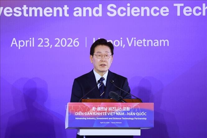 vnanet.vn-data-articles-2026-04-23-8721521-_vna_potal_thu_tuong_le_minh_hung_va_tong_thong_han_quoc_du_dien_dan_kinh_te_viet_nam_-_han_quoc_stand.jpg