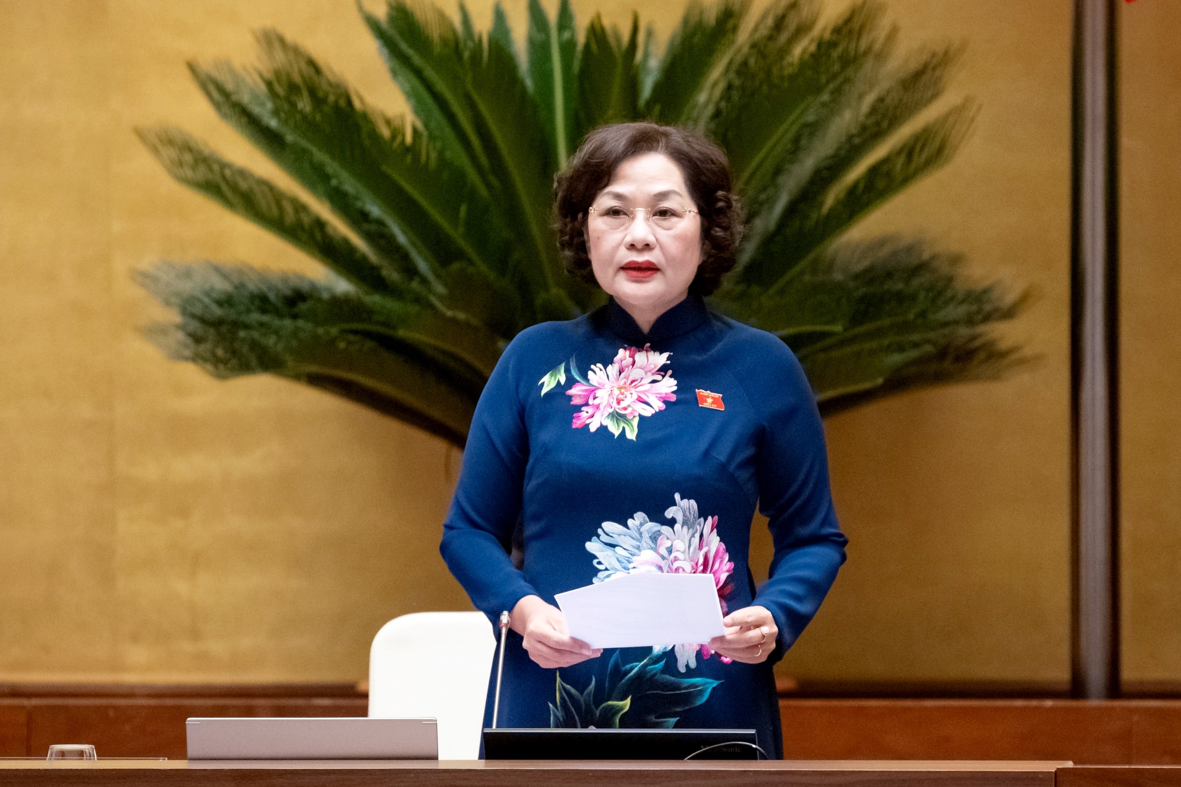 Phó Chủ tịch Quốc hội Nguyễn Thị Hồng điều hành nội dung phiên họp. Ảnh: Phạm Thắng