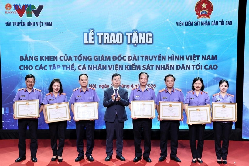 bang-khen-2.jpg