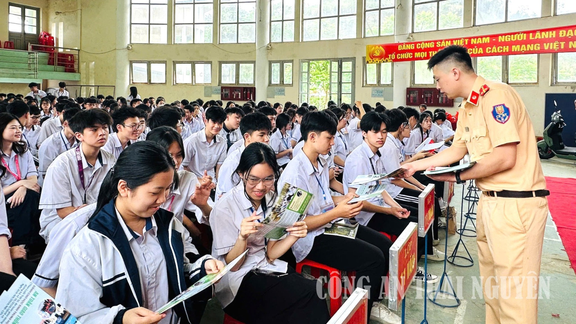 pc08-tuyen-truyen.jpg