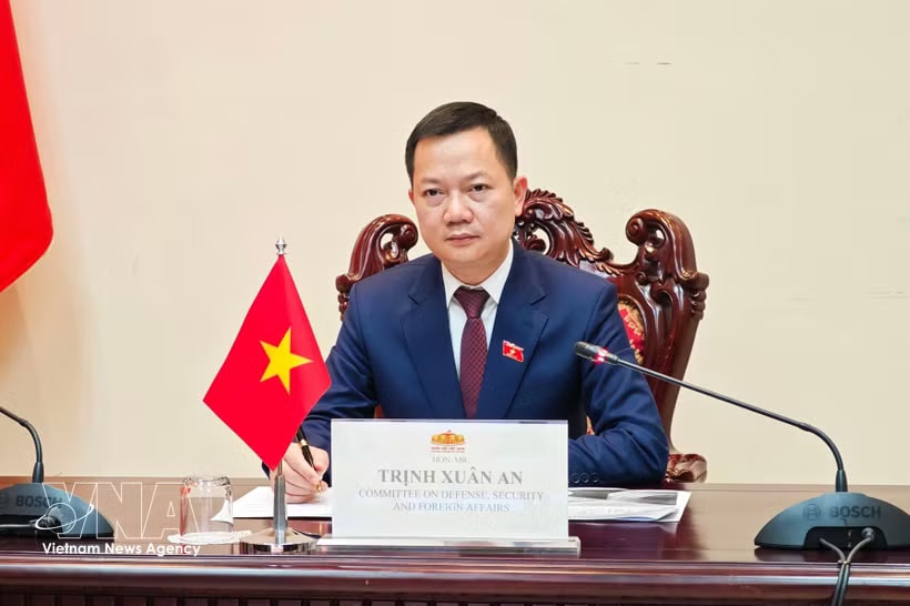 Trinh Xuan An, a full-time National Assembly deputy from the Committee on Defence, Security and Foreign Affairs and Vice Chairman of the 15th-term Young National Assembly Deputies Group, atteds the third consultative meeting of the Young Parliamentarians of AIPA (YPA) on April 28, 2026. Photo: VNA