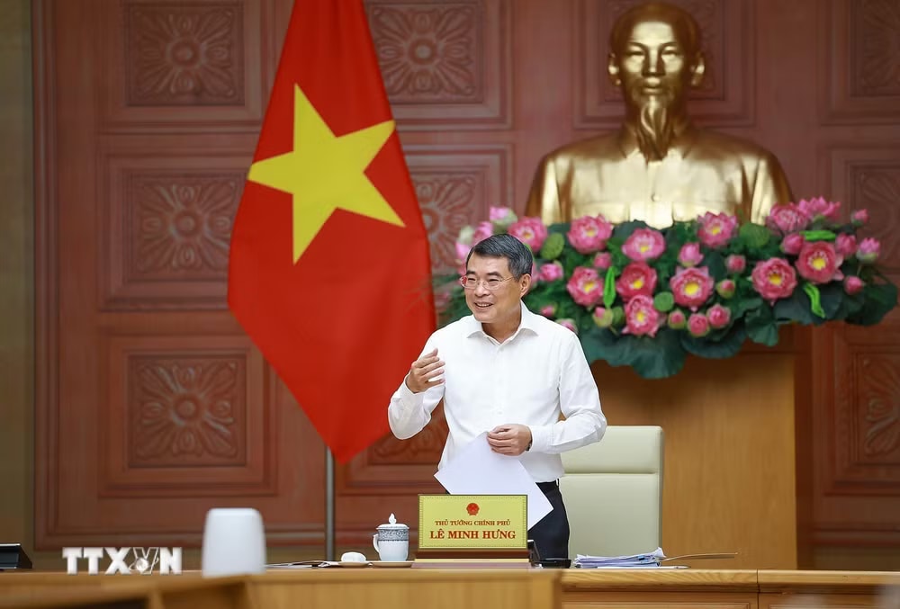 Thủ tướng Lê Minh Hưng phát biểu tại buổi làm việc với lãnh đạo Bộ Nông nghiệp và Môi trường. (Ảnh: Dương Giang/TTXVN) ttxvn-thu-tuong-lam-viec-voi-lanh-dao-bo-nong-nghiep-va-moi-truong-3.jpg