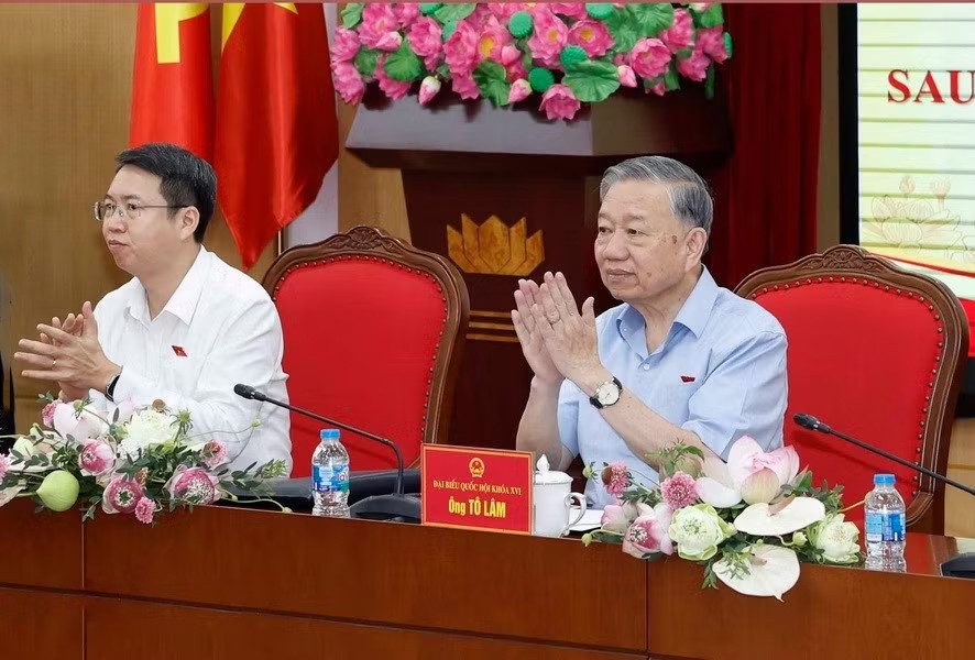 Tổng Bí thư, Chủ tịch nước Tô Lâm tại buổi tiếp xúc cử tri. Ảnh: Thống Nhất/TTXVN