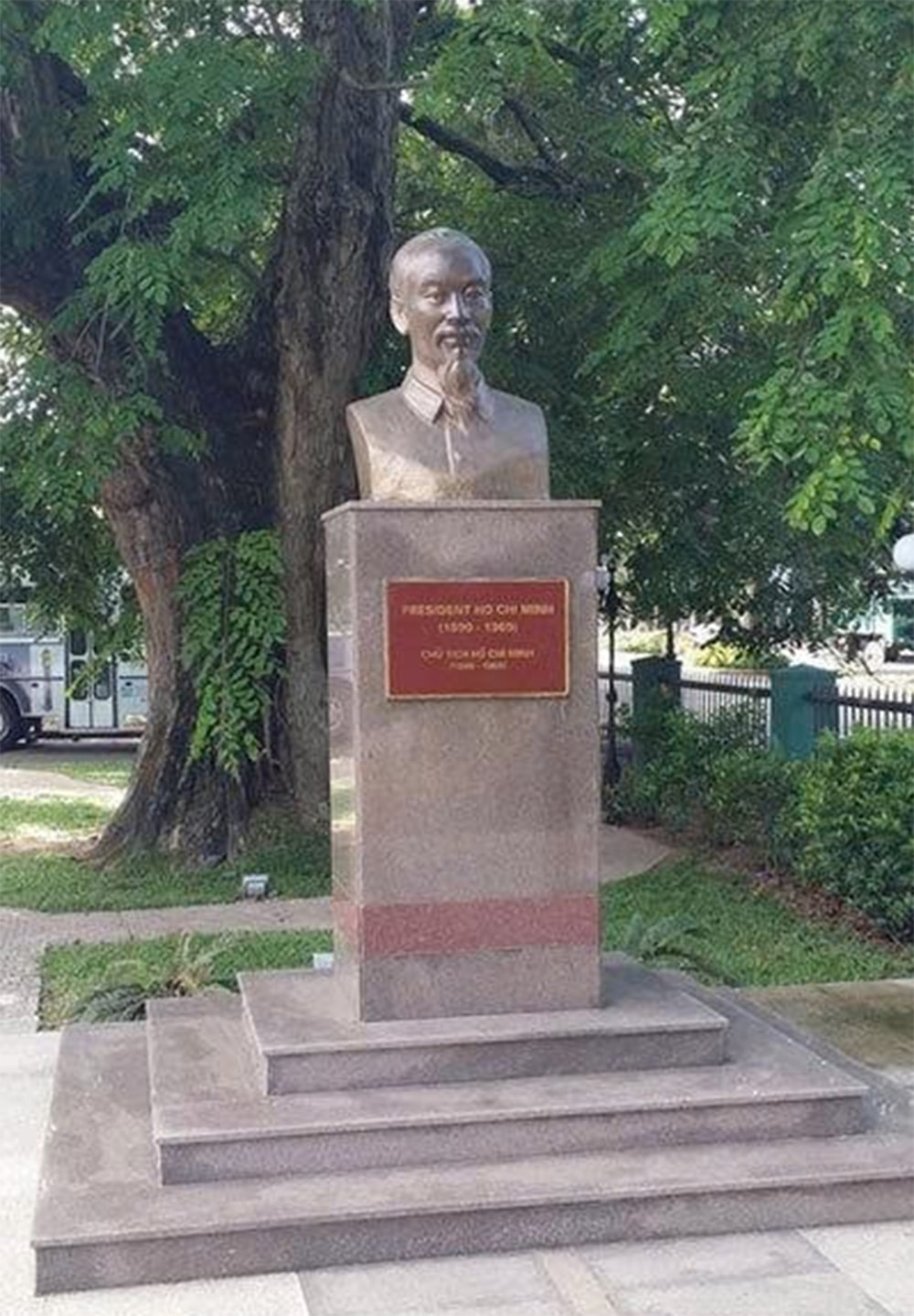 bn2.jpg