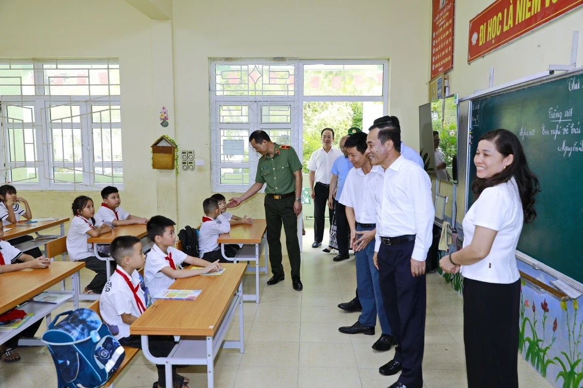 147d5170351t11200l1-hb-3472-resize6.webp