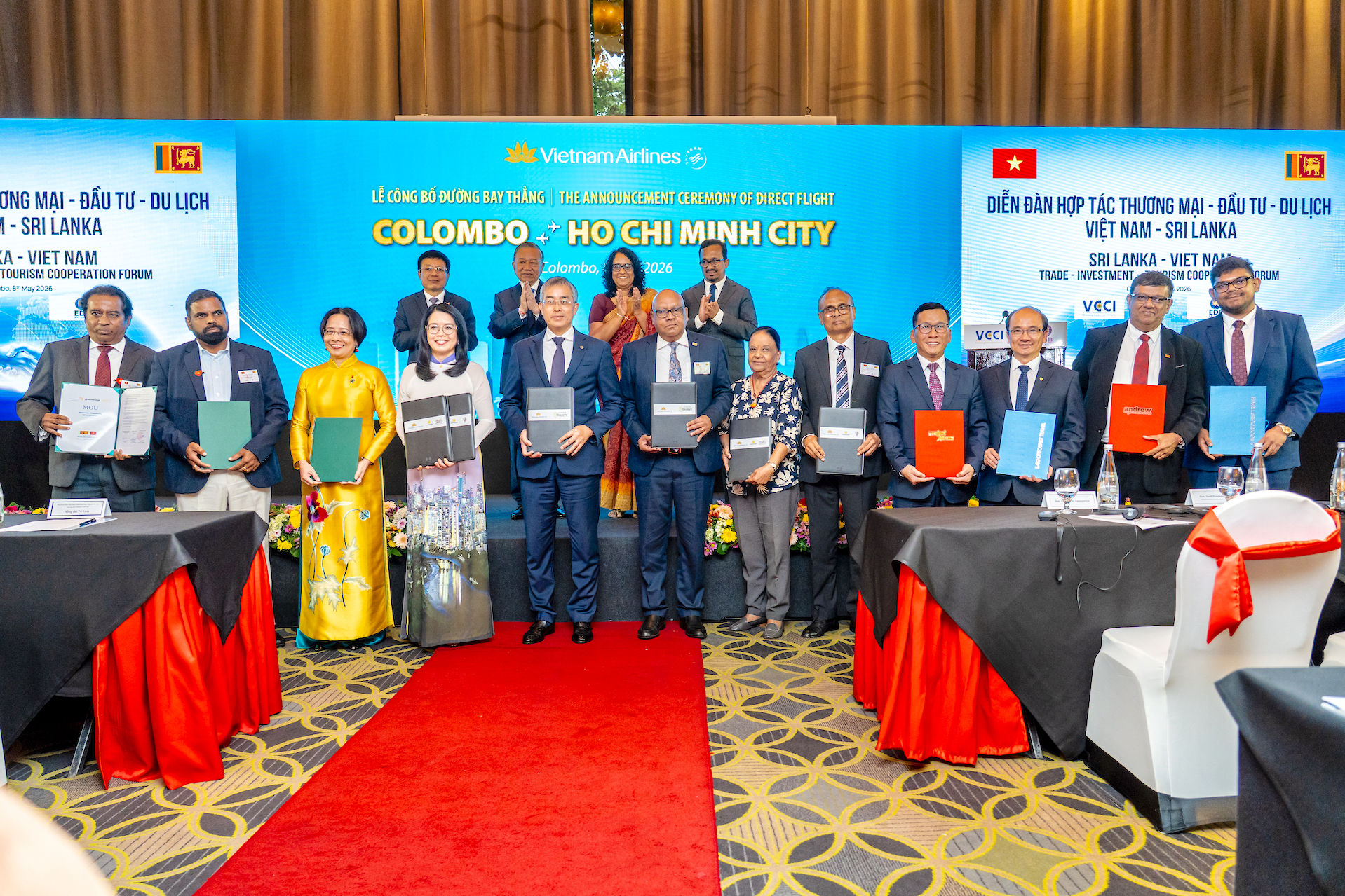 3. Vietnam Airlines trao biên bản hợp tác với các đối tác tại Sri Lanka dưới sự chứng kiến của Tổng QQ8823 Nổ Hũ, QQ88k Game Bài nước Tô Lâm