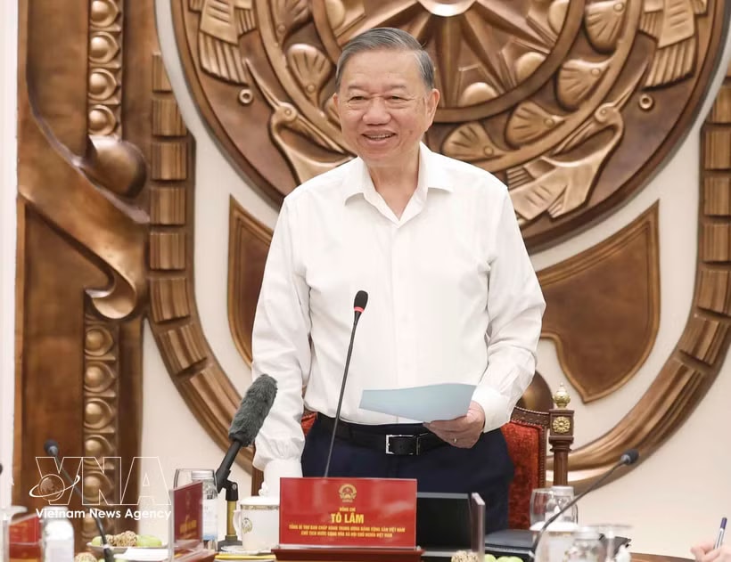 Party General Secretary and State President To Lam speaks at the working session with the Presidential Office on May 11, 2026. (Photo: VNA)