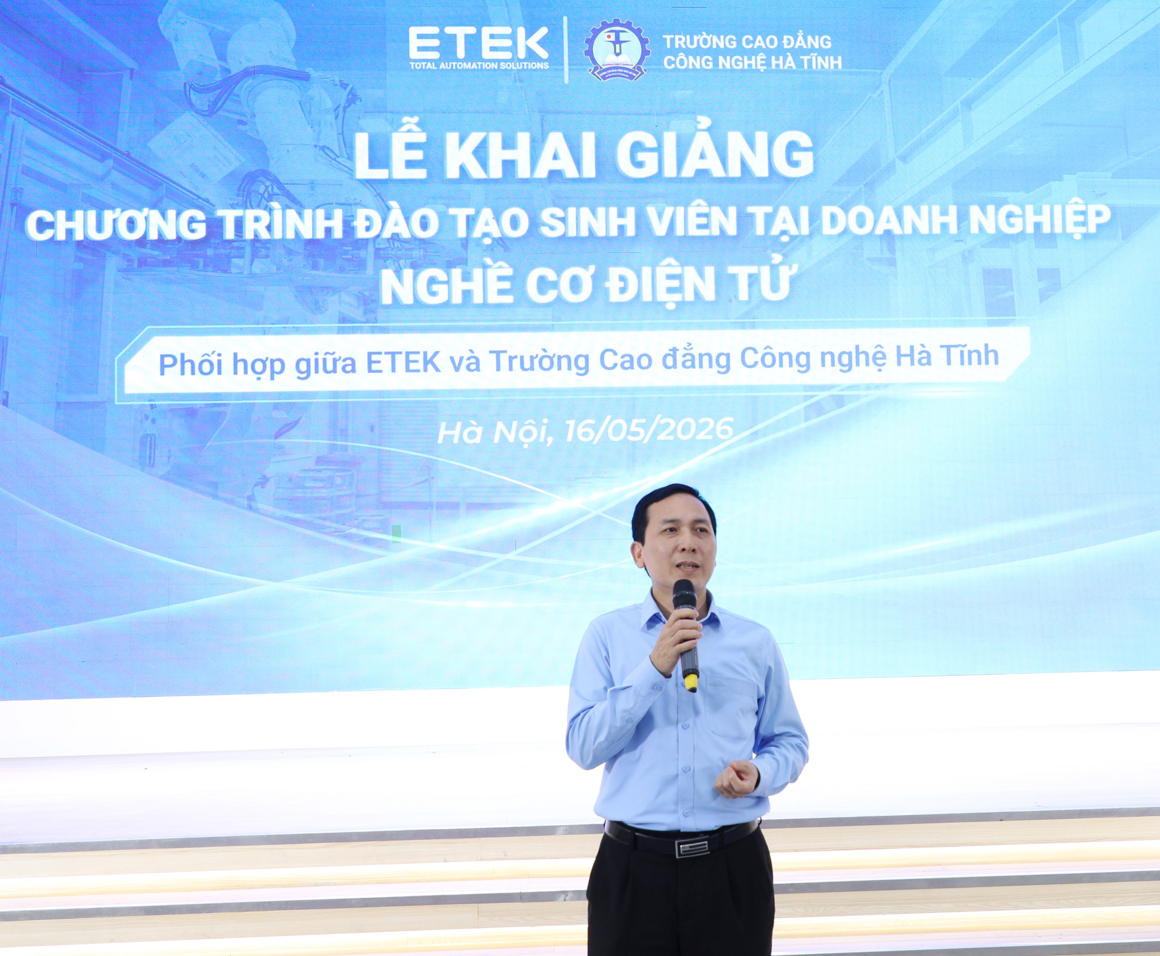 259a1270.jpg