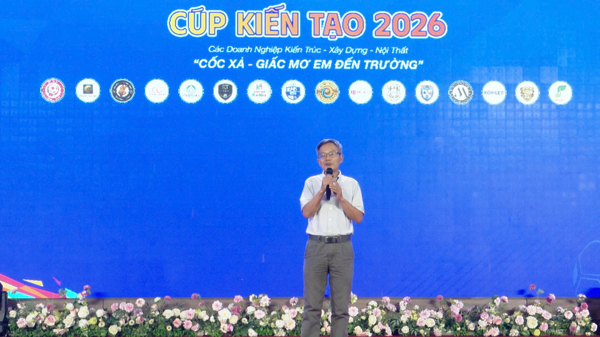 gen-h-z7835238324408_5a27859fc5c12bf7adaaafb66605ec1c.jpg