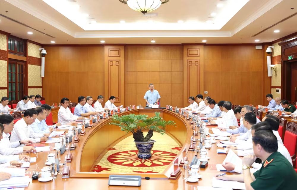 On the morning of September 29, 2025, Party General Secretary To Lam chairs a meeting of the Standing Board of the Central Steering Committee for Prevention and Control of Corruption, Wastefulness, and Negative Phenomena. (Photo: VNA) vnanet-party-leader.jpg