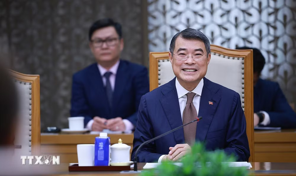 ttxvn-thu-tuong-tiep-dai-su-lien-bang-nga-tai-viet-nam-gennady-bezdetko-1805-4.jpg