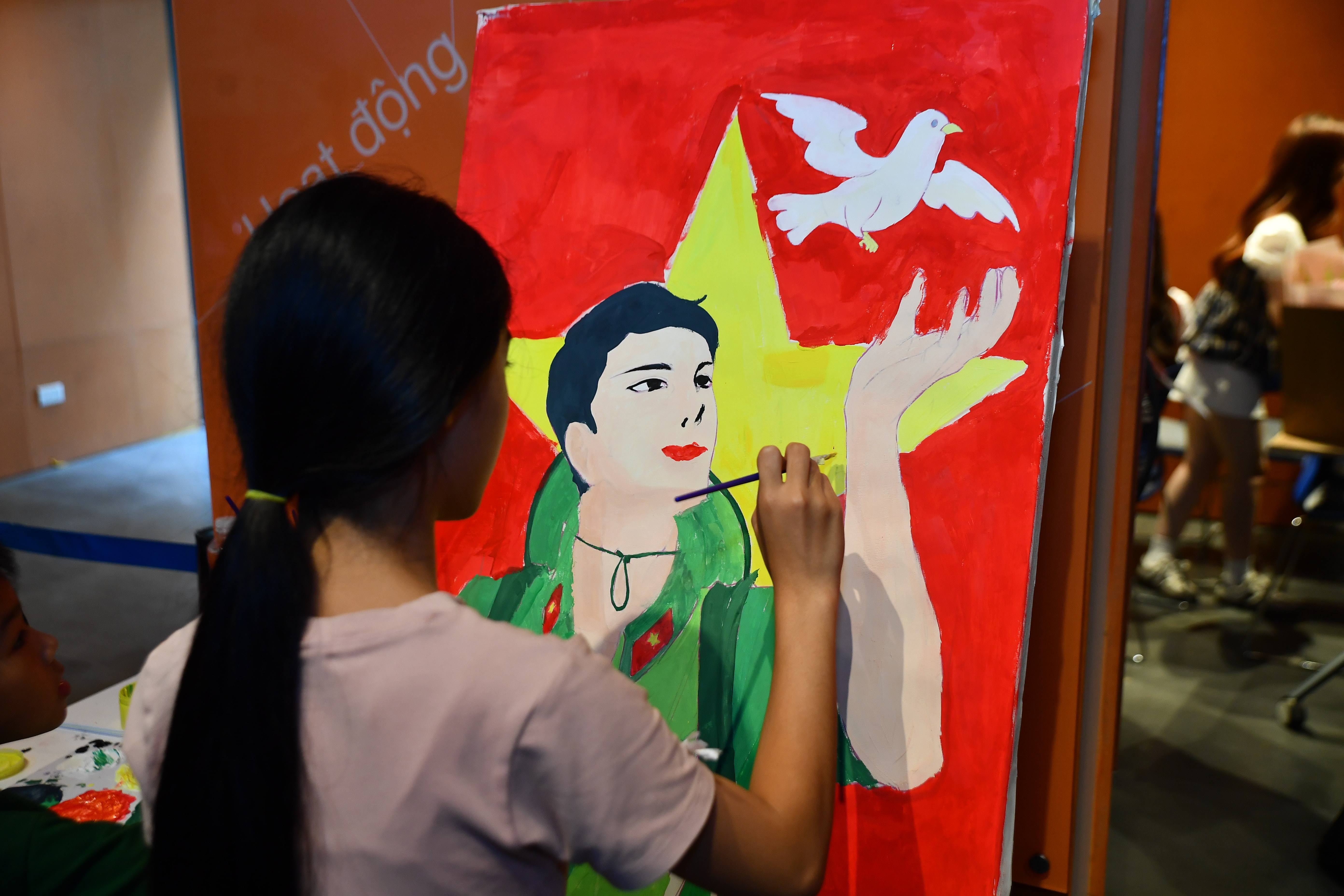 Hoạt động tương tác tô tranh
