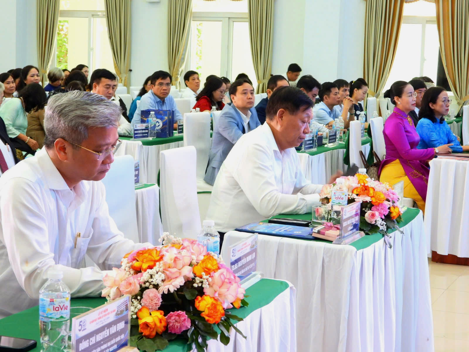 anh 11