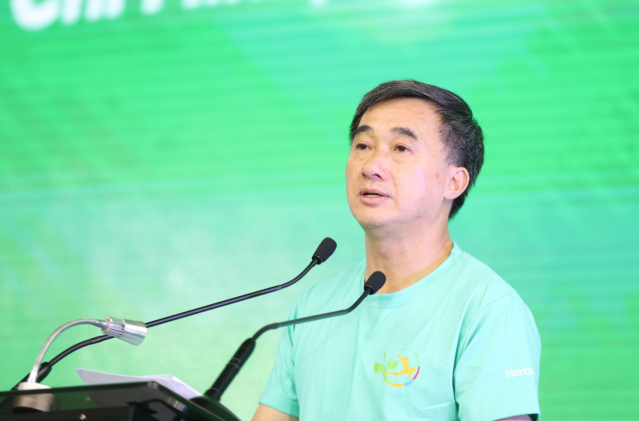 Thứ trưởng Bộ Y tế Trần Văn Thuấn (1)