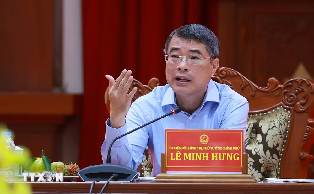 Thủ tướng Lê Minh Hưng phát biểu tại buổi làm việc với Ban Thường vụ Tỉnh uỷ Đồng Tháp. (Ảnh: Dương Giang/TTXVN) ttxvn-thu-tuong-le-minh-hung-lam-viec-voi-ban-thuong-vu-tinh-uy-dong-thap-27-3.jpg