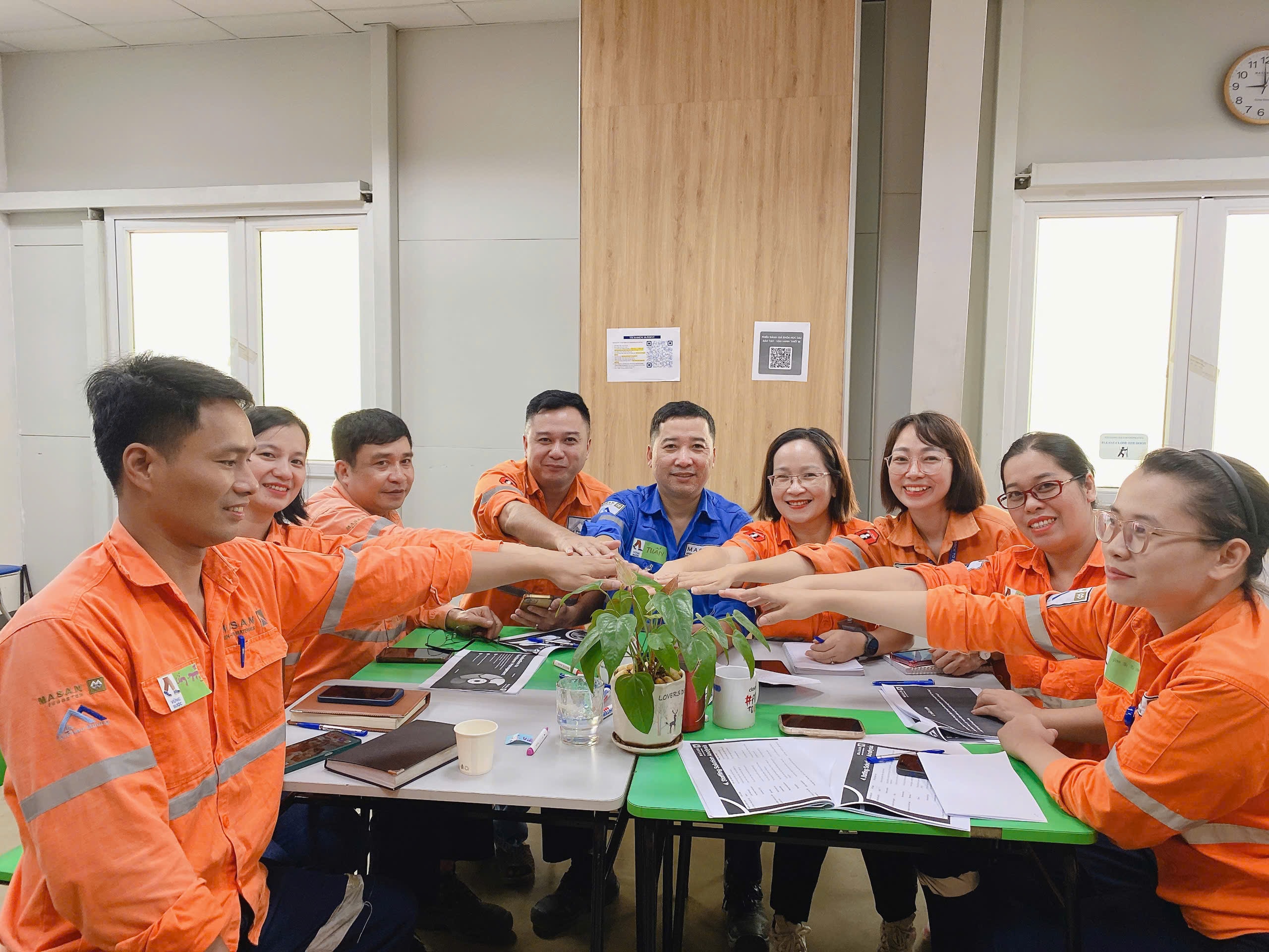 Văn hóa “mọi người đều có thể học hỏi và chia sẻ tri thức” đang từng bước trở thành một phần không thể thiếu tại MSR.