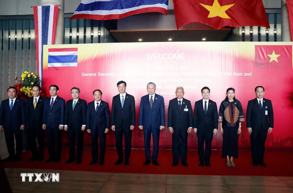 d66b1a26cfb550541a20e256cbc97c-_ttxvn-tong-bi-thu-chu-tich-nuoc-to-lam-hoi-kien-chu-tich-quoc-hoi-thai-lan-5.jpg.avif.jpg