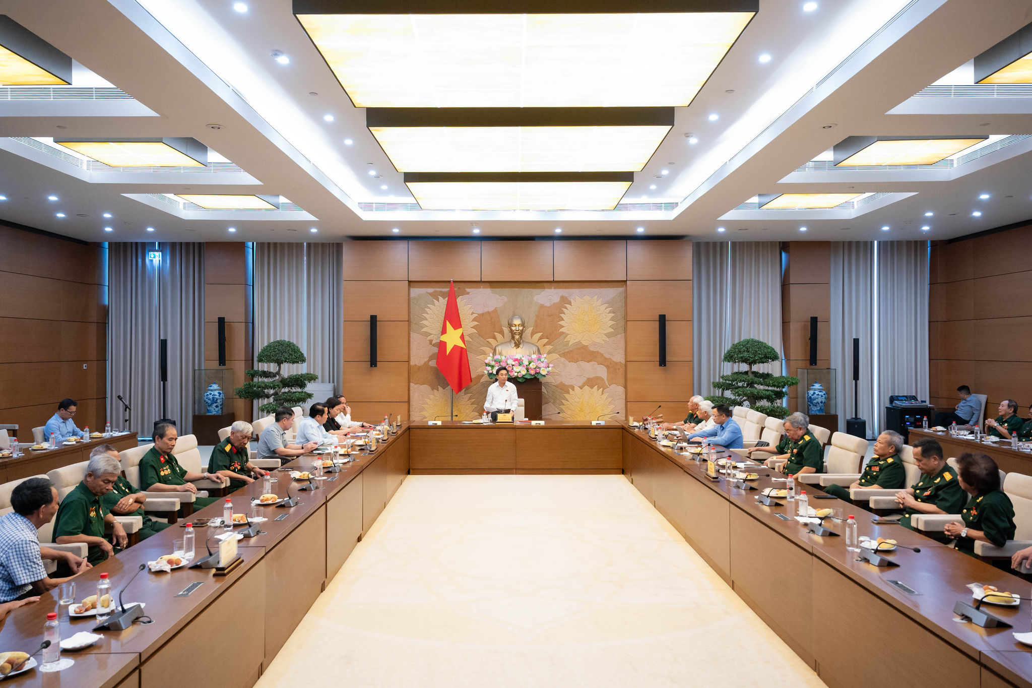 Quang cảnh cuộc gặp mặt