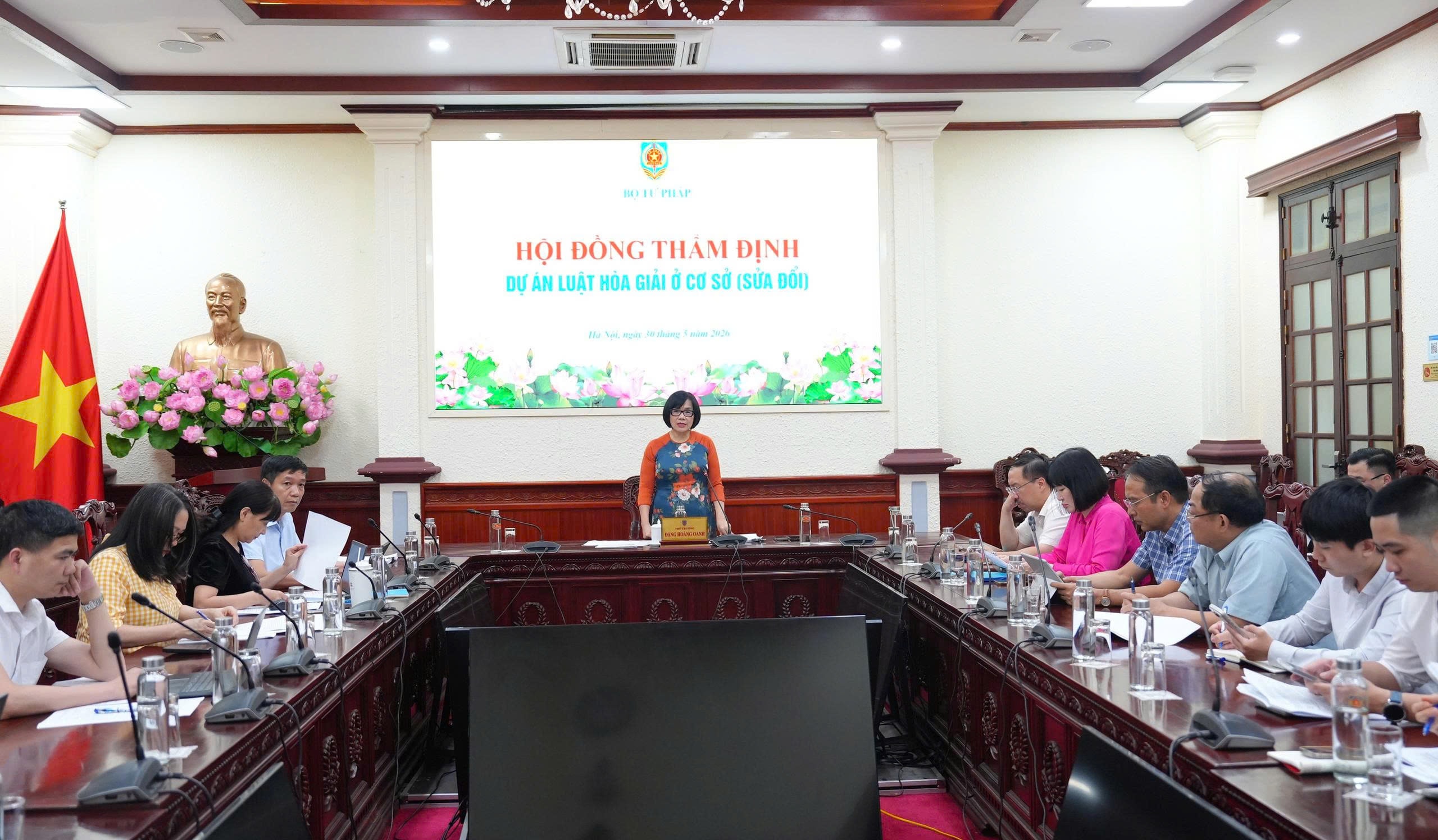 300526-hgcs-canh-019e79f10c1d7cdab5d016555f956032.jpg