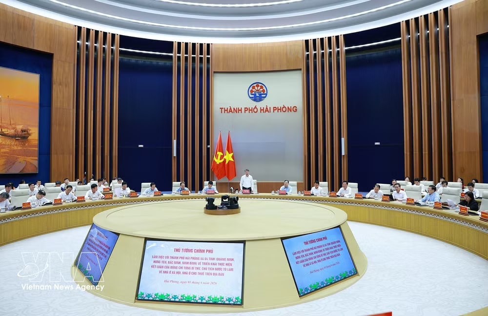 vnanet-potal-thu-tuong-lam-viec-voi-lanh-dao-tp-hai-phong.jpg