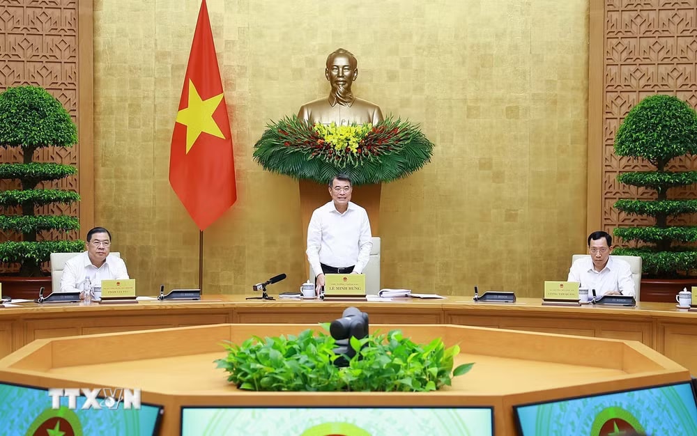 ca619f259d256ca494cce2d74ede7816c83923b54e9db29aa965-_ttxvn-thu-tuong-chu-tri-phien-hop-chinh-phu-thuong-ky-thang-5-5.jpg.avif