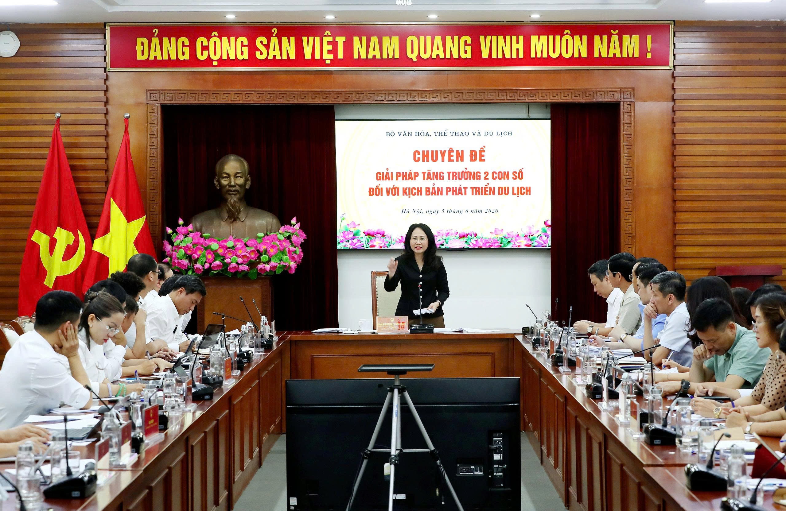 Xây dựng kịch bản phát triển du lịch