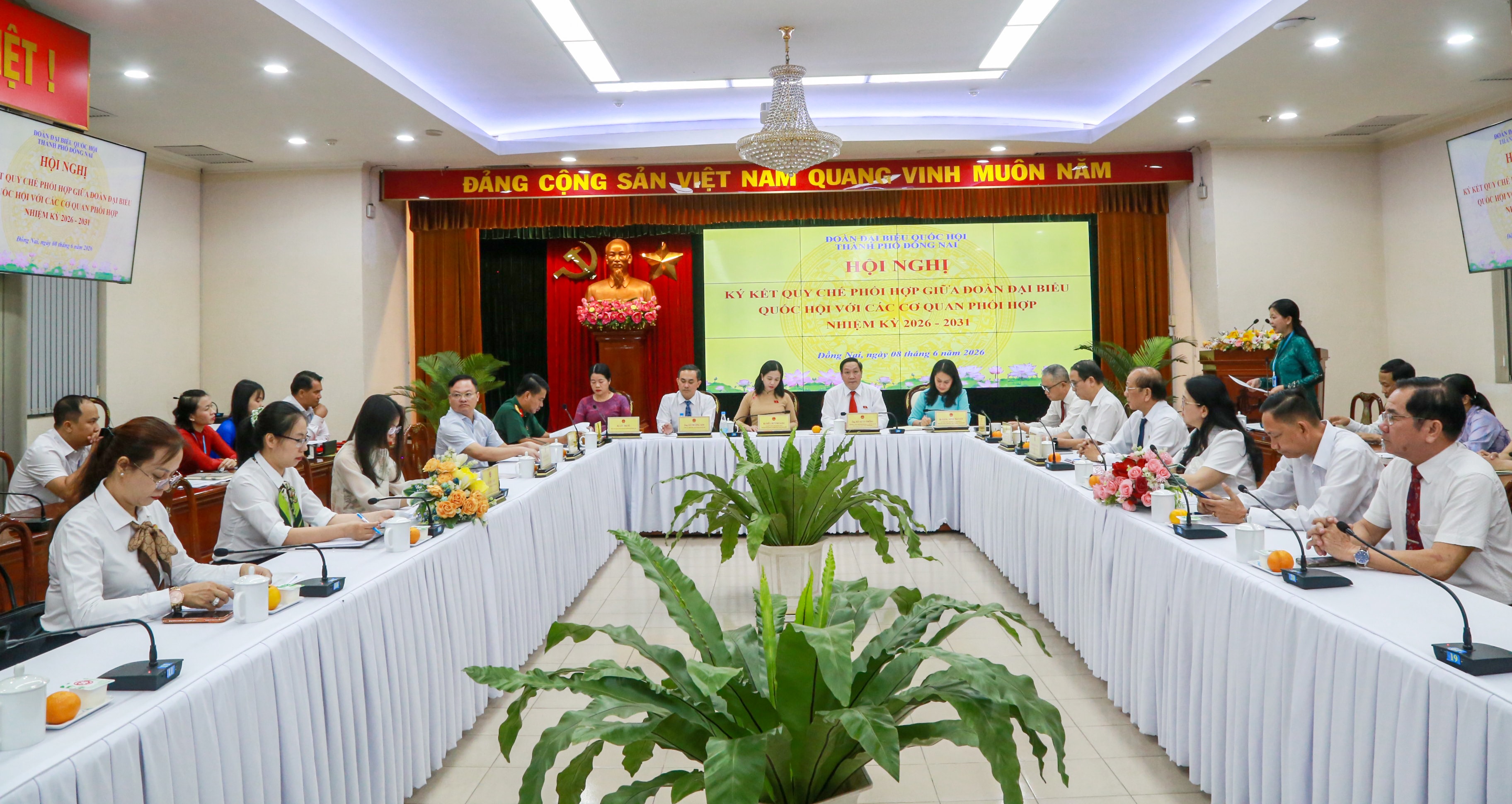 ký kết hợp tác 2
