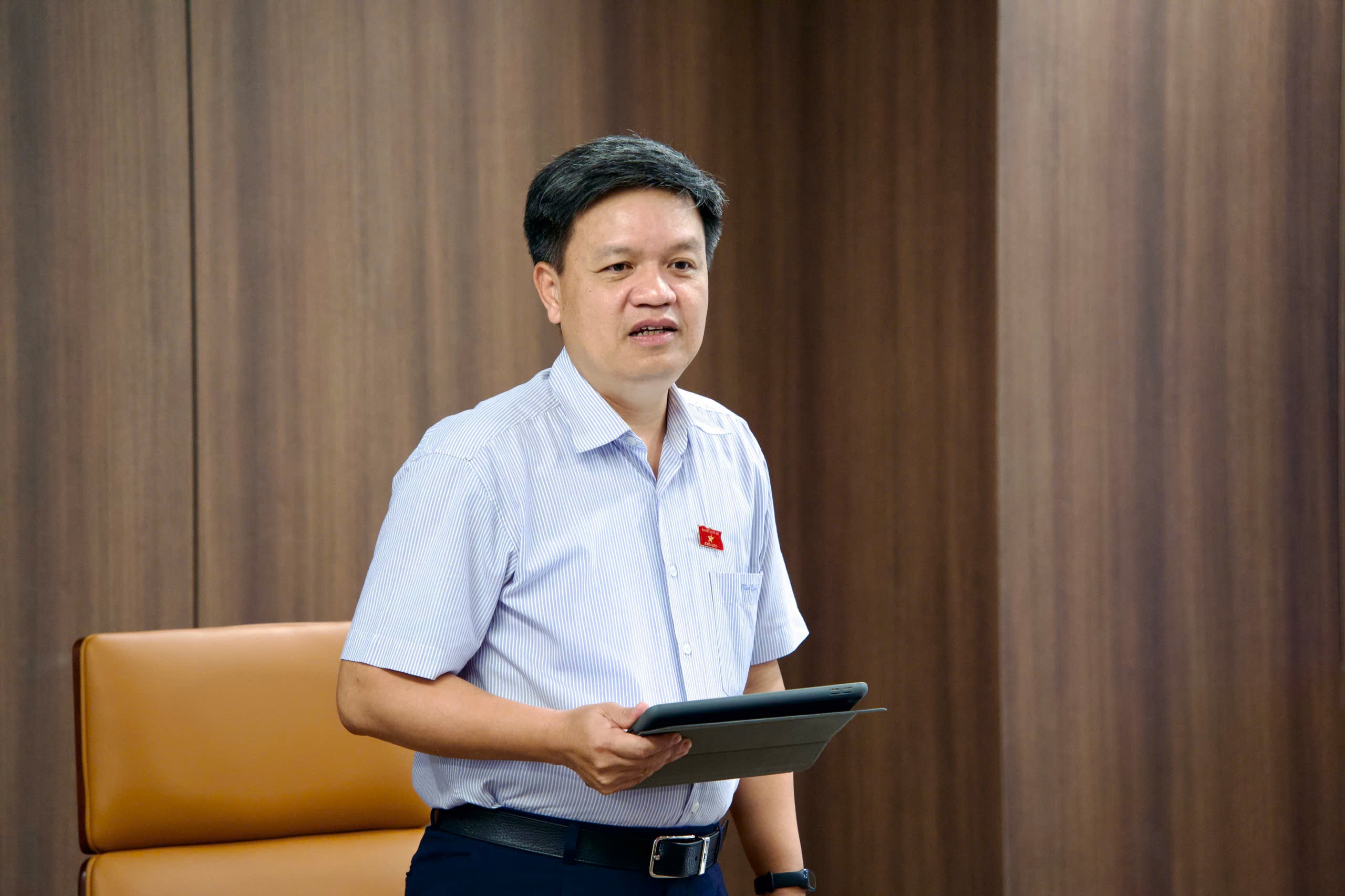 Phó Chủ nhiệm Ủy ban Khoa học, Công nghệ và Môi trường Tạ Đình Thi