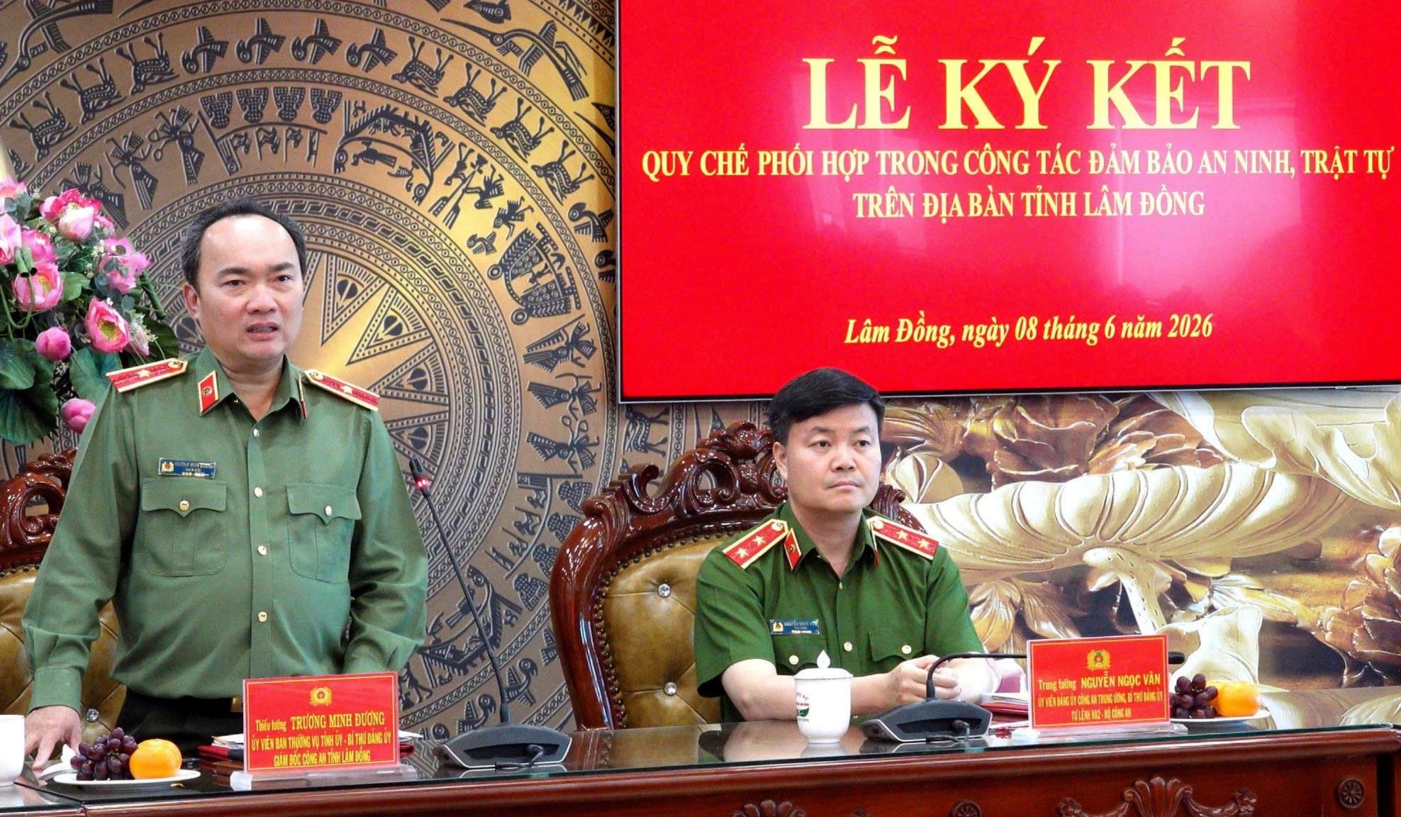 thieu-tuong-truong-minh-duong-giam-doc-cong-an-tinh-lam-dong-phat-bieu-tai-buoi-le-1-(1).jpg