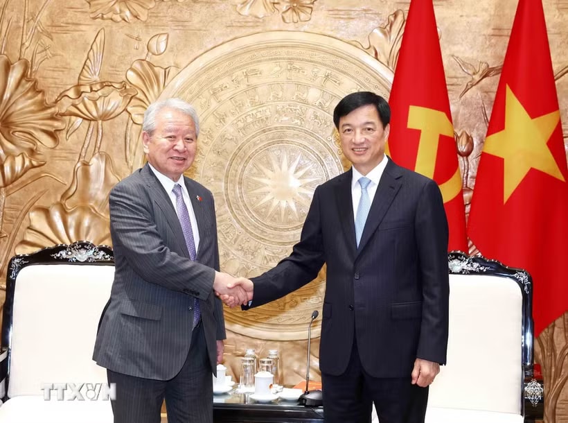 Trưởng Ban Tổ chức Trung ương Nguyễn Duy Ngọc tiếp Chủ tịch Cơ quan Hợp tác Quốc tế Nhật Bản (JICA) Tanaka Akihiko. (Ảnh: Phương Hoa/TTXVN)