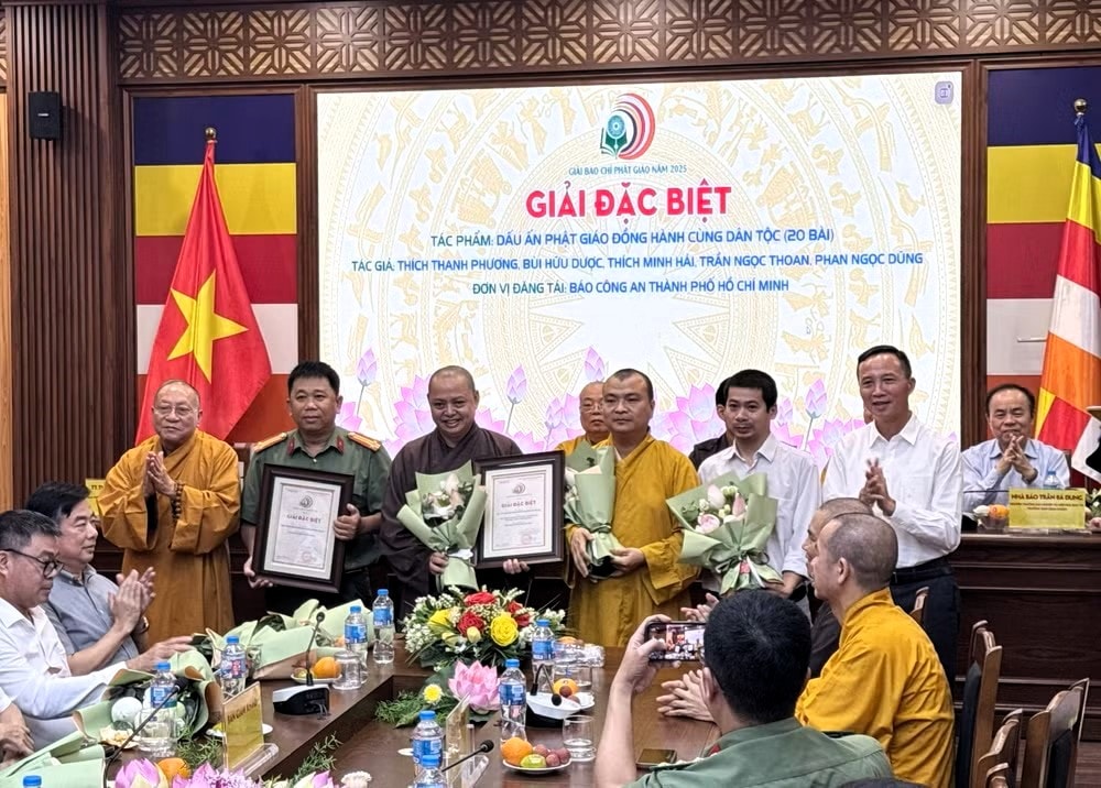 Giải Báo chí Phật giáo