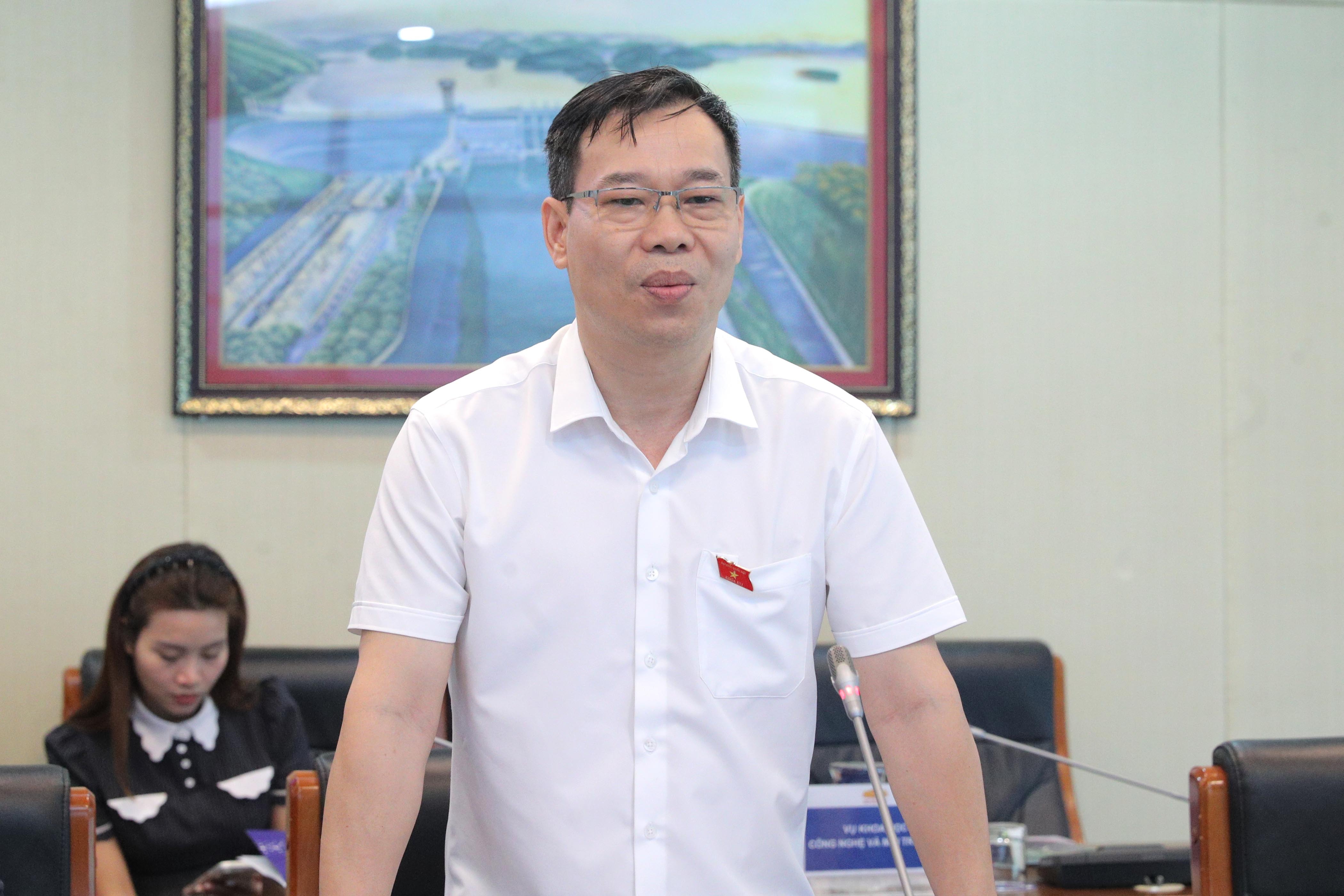Phó Chủ nhiệm Ủy ban Khoa học Công nghệ và Môi trường Đỗ Đức Hồng Hà