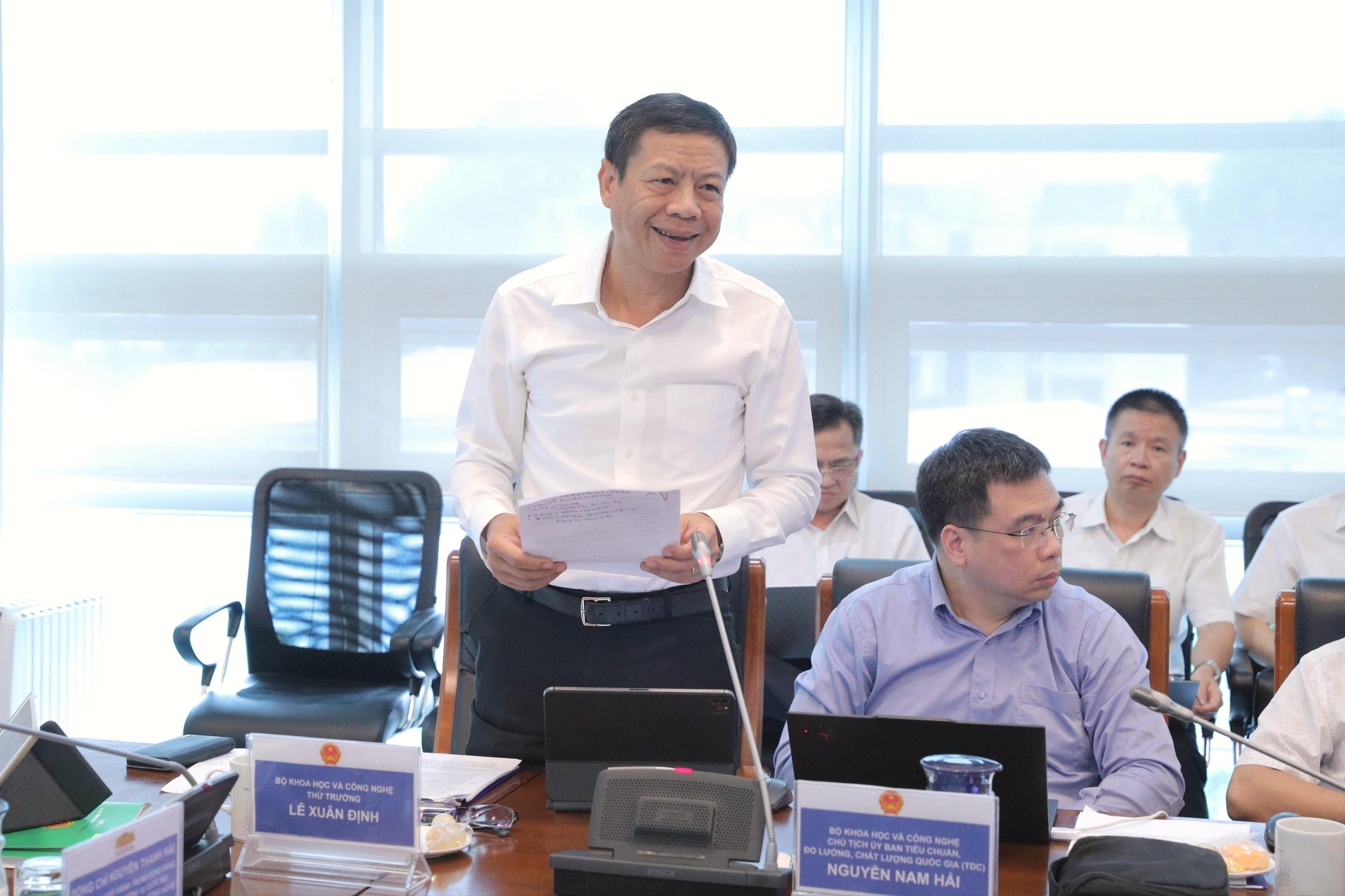 thu-truong-bo-khoa-hoc-va-cong-nghe-le-xuan-dinh(1).jpg