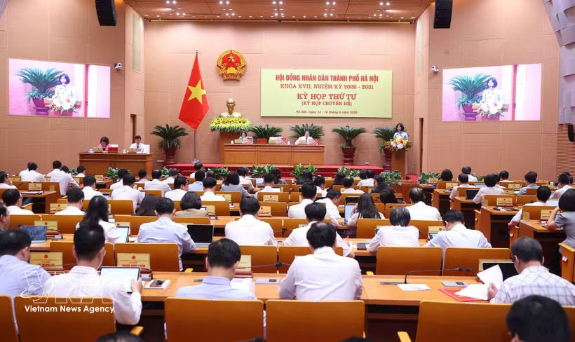 An overview of the 4th session of the 17th Hanoi People’s Council for the 2026–2031 term. (Photo: VNA)