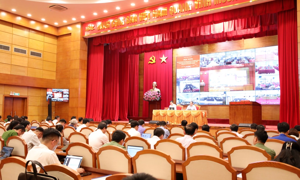 Quang cảnh hội nghị.
