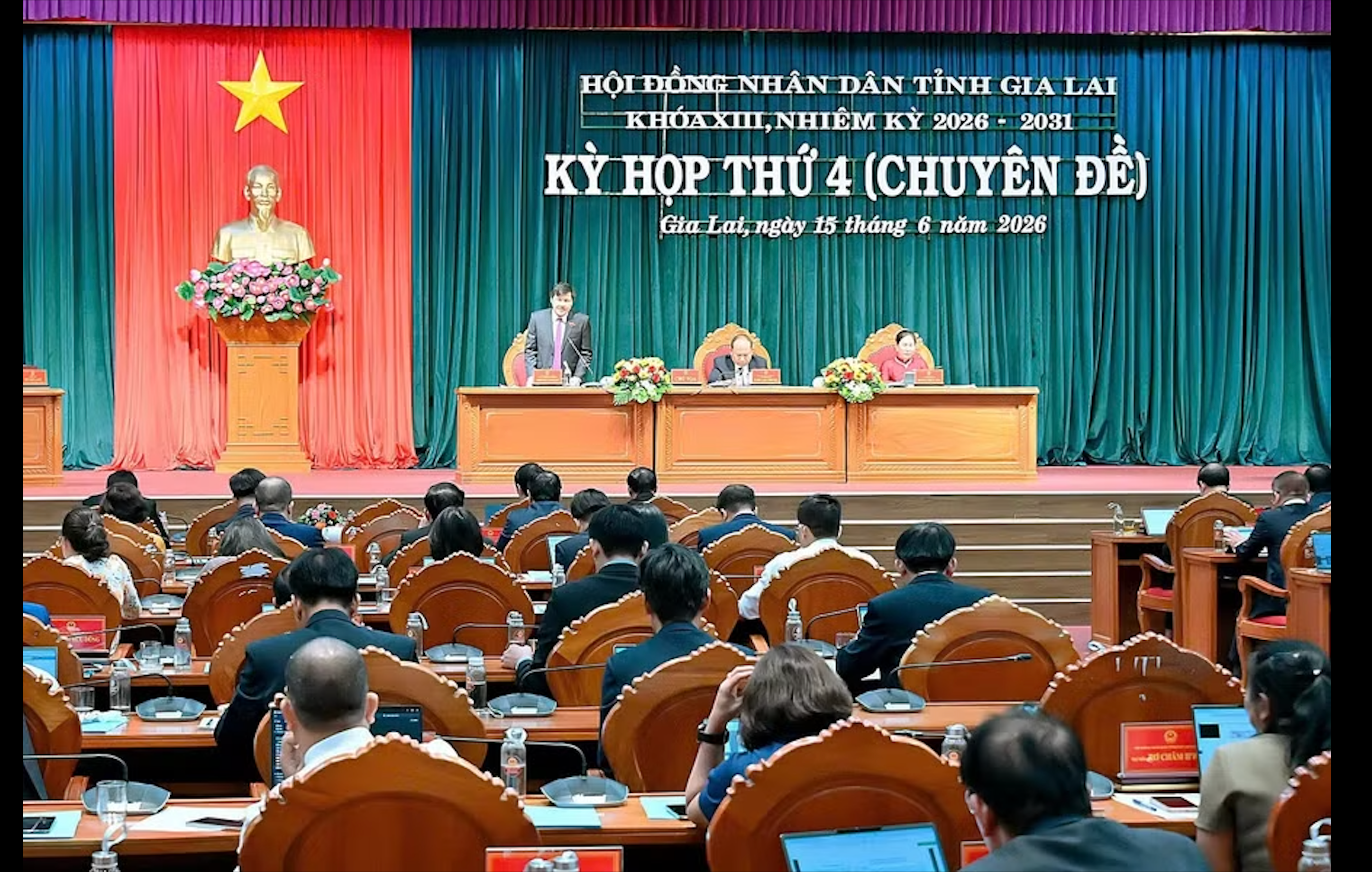 Ảnh màn hình 2026-06-15 lúc 20.49.48