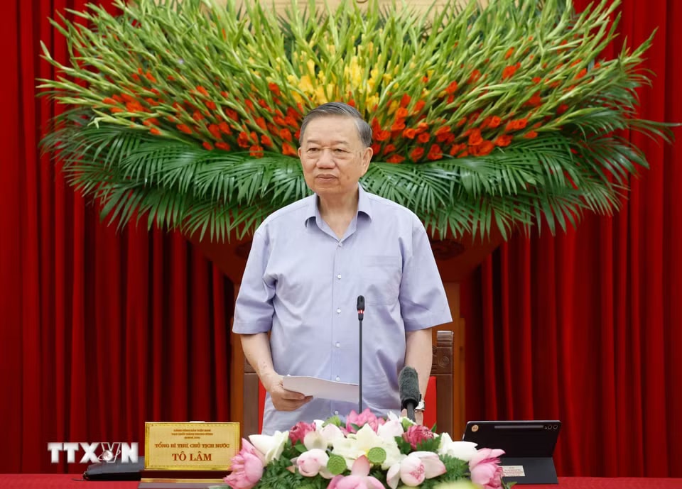 c1f4ead9034e1dd0f65c669cbcf5ea31ab5b-_ttxvn-tong-bi-thu-chu-tich-nuoc-lam-viec-voi-nganh-giao-duc-va-dao-tao-8826967-1.jpg.avif