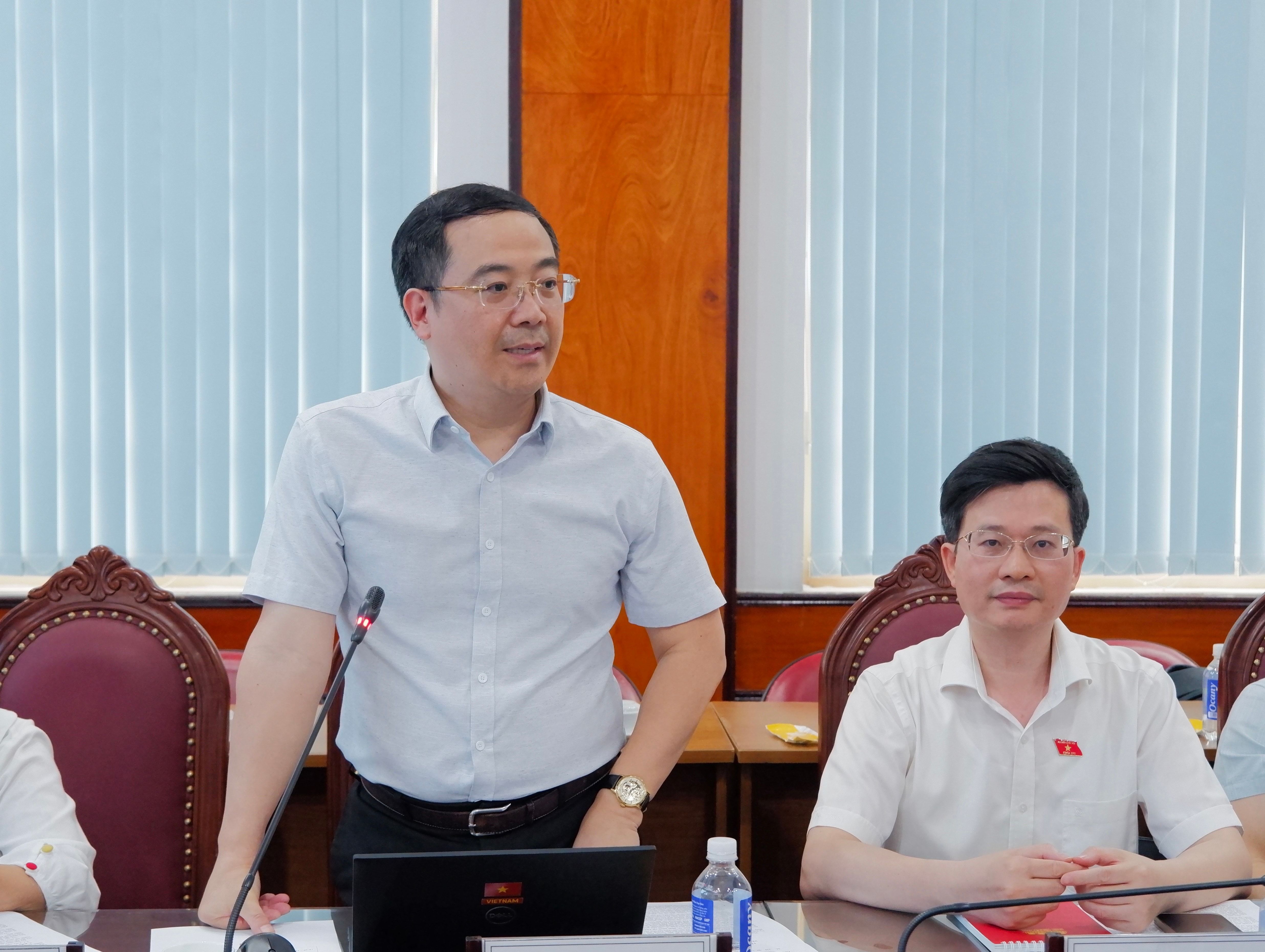 Phó Cục trưởng Cục Xuất bản, In và Phát hành, Bộ Văn hóa, Thể thao và Du lịch Đinh Tiến Dũng phát biểu