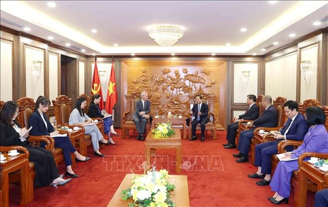 cdnmedia.baotintuc.vn-upload-dmtgoulhwbo5poihziwr1a-files-2026-06-16-_vietnam-canada-16062026-02.jpg