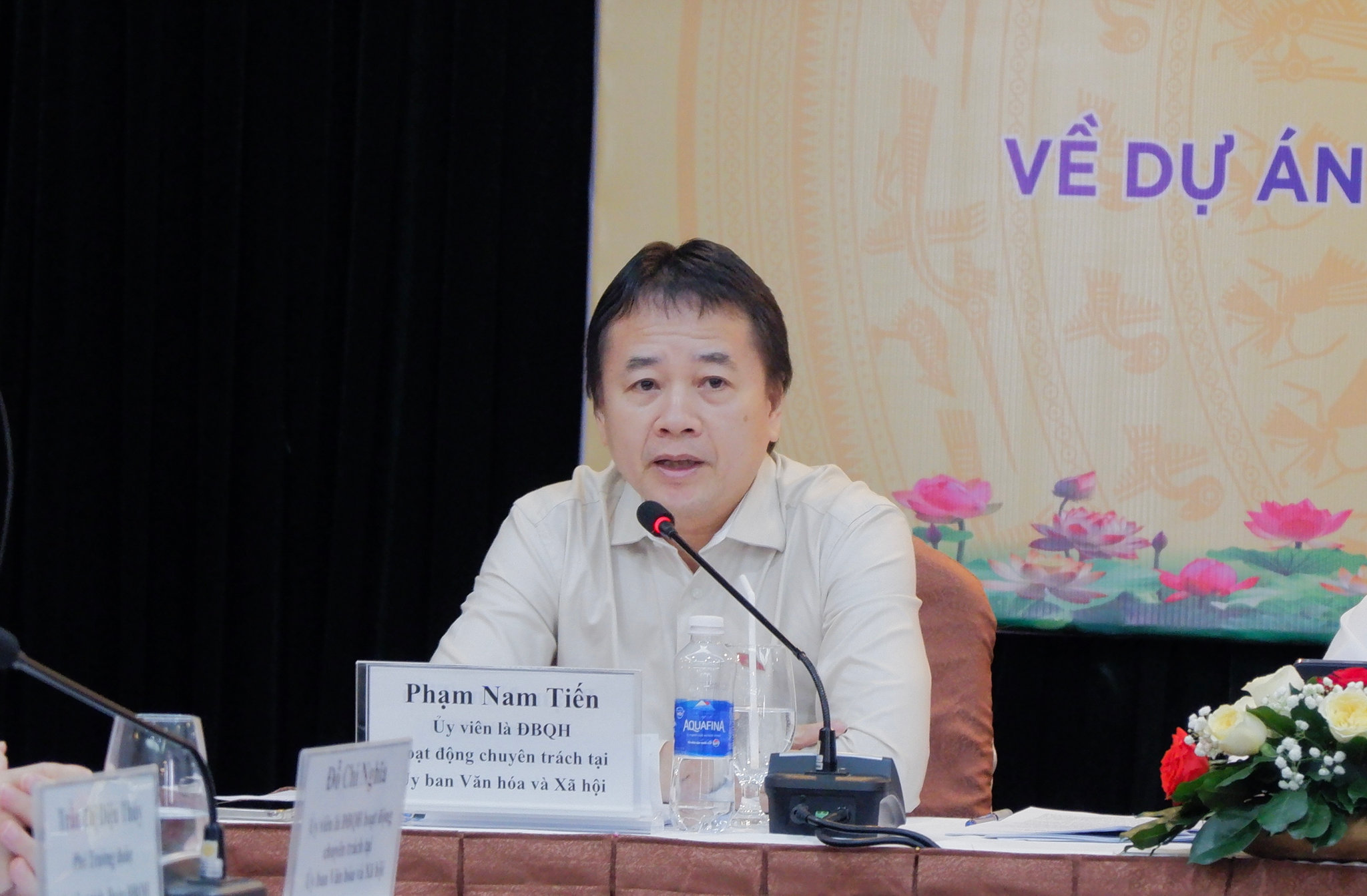 ĐBQH hoạt động chuyên trách tại Ủy ban Văn hóa và Xã hội Phạm Nam Tiến phát biểu