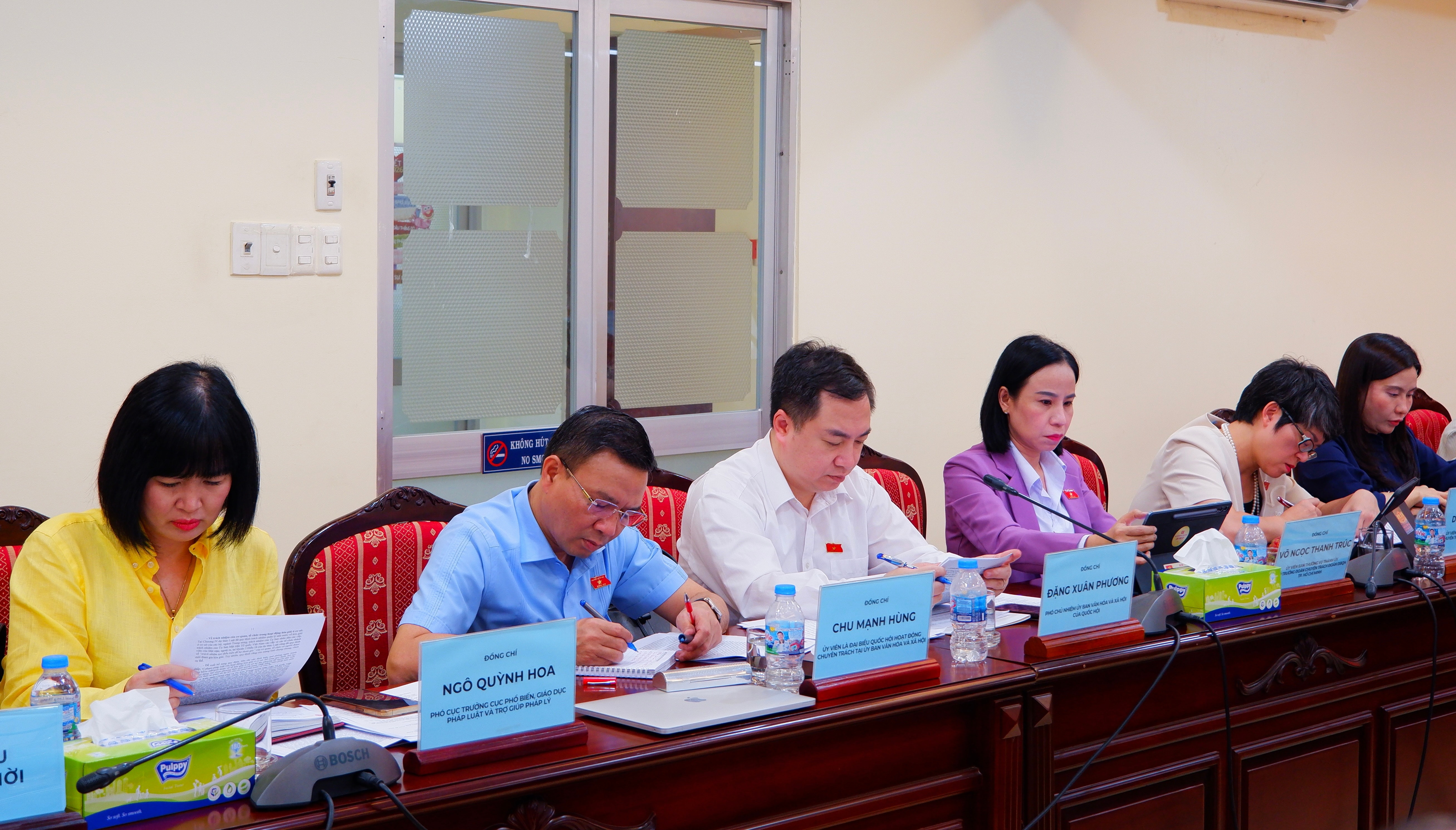 Các thành viên đoàn khảo sát