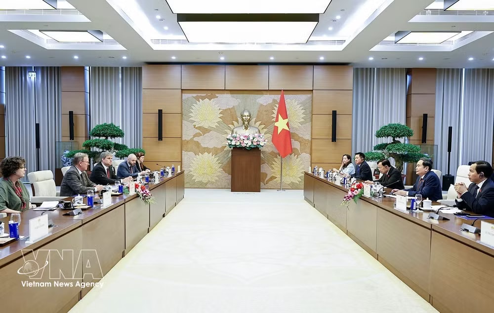 vnanet-qhjune162.jpg